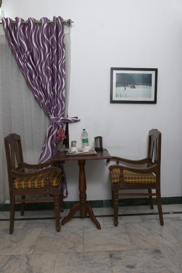 Hotel White Rose Kochi Exterior foto