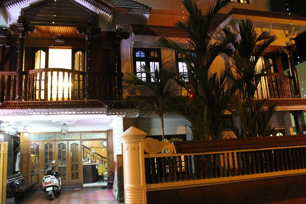 Hotel White Rose Kochi Exterior foto
