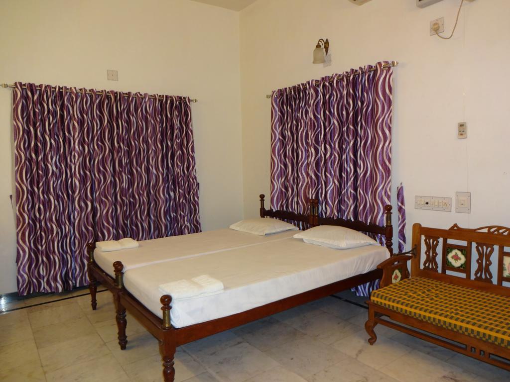 Hotel White Rose Kochi Exterior foto