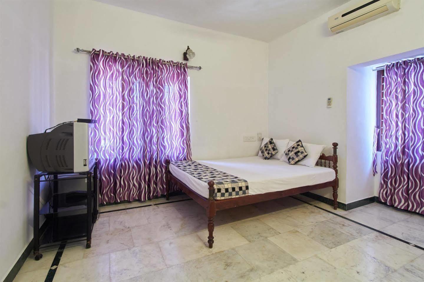 Hotel White Rose Kochi Exterior foto