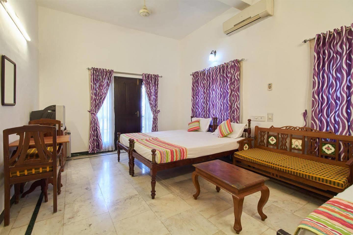 Hotel White Rose Kochi Exterior foto