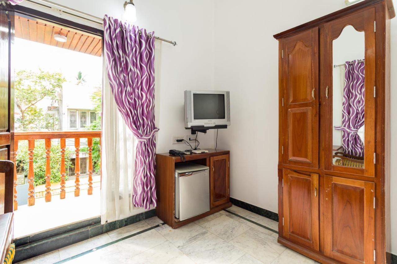 Hotel White Rose Kochi Exterior foto